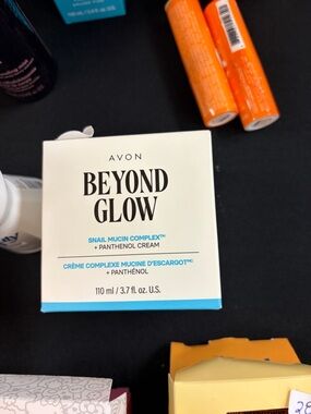 Avon Beyond Glow White Cream with Blue Trim